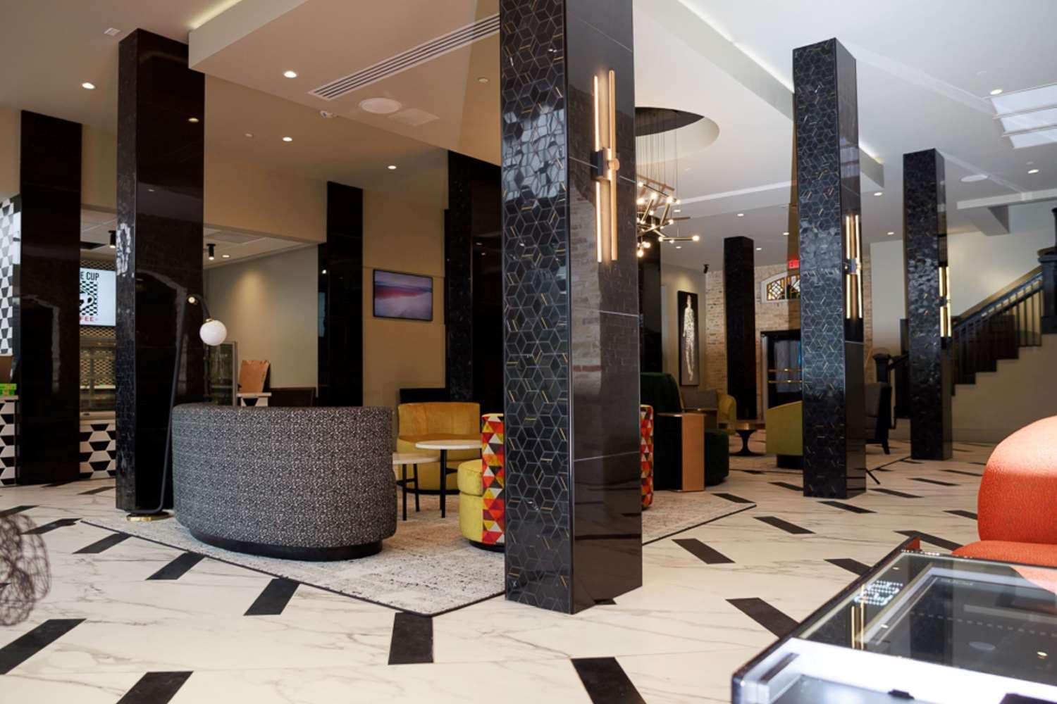 Aiden Riverwalk Hotel